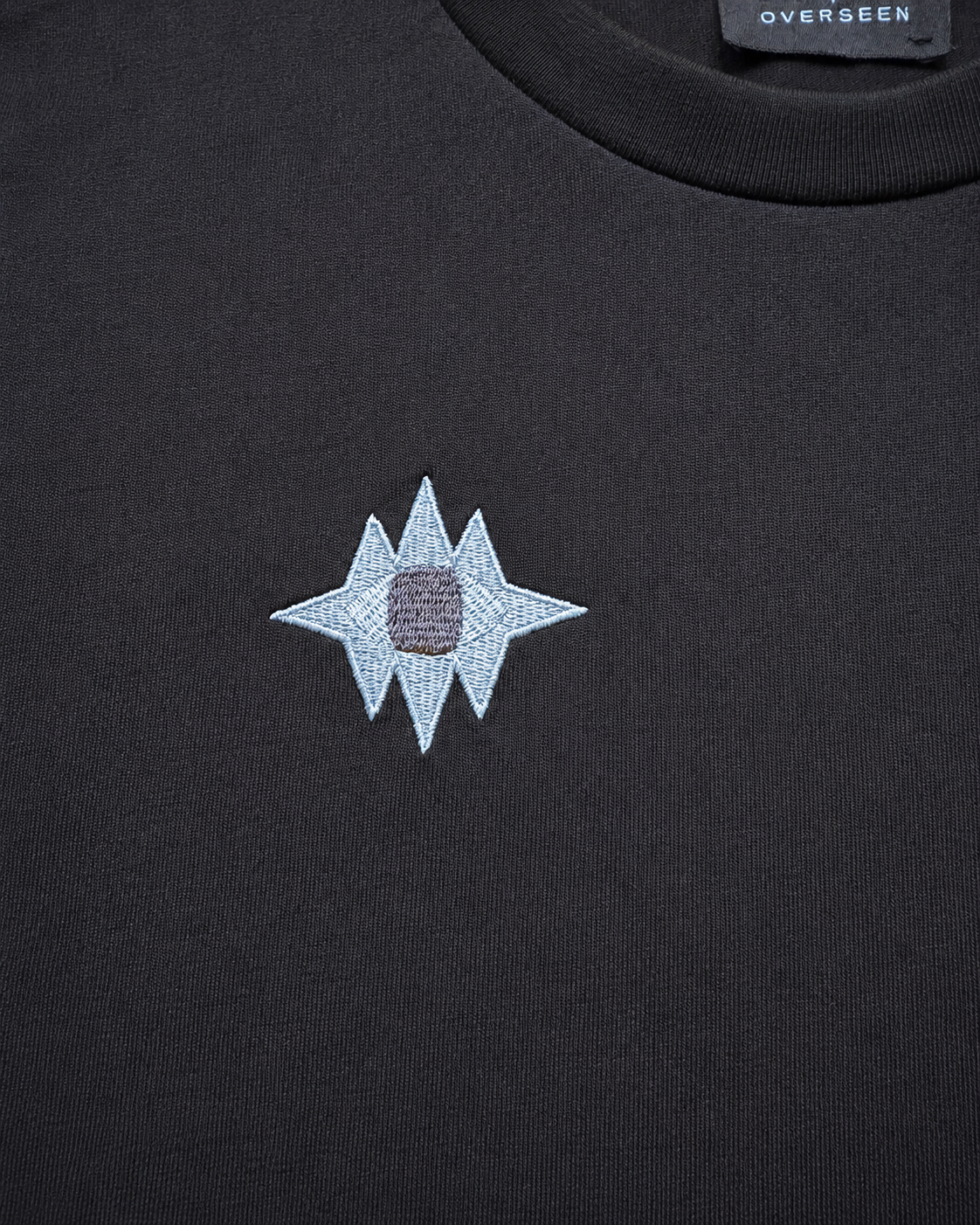 OVERSEEN Classic Tee Black